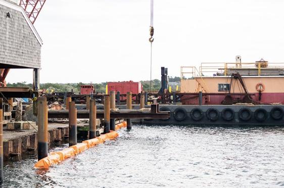 The Vineyard Gazette – Martha’s Vineyard News | Memorial Wharf Project Snags Briefly on Undersea Cable Issue